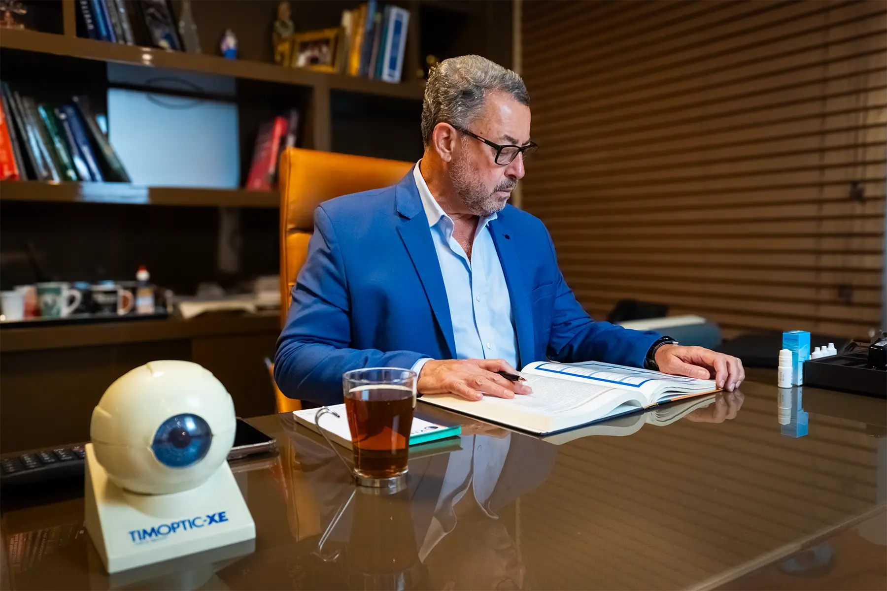 Dr Ricardo Martin