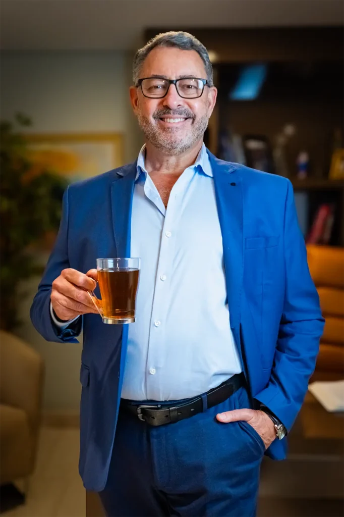 Dr Ricardo Martin